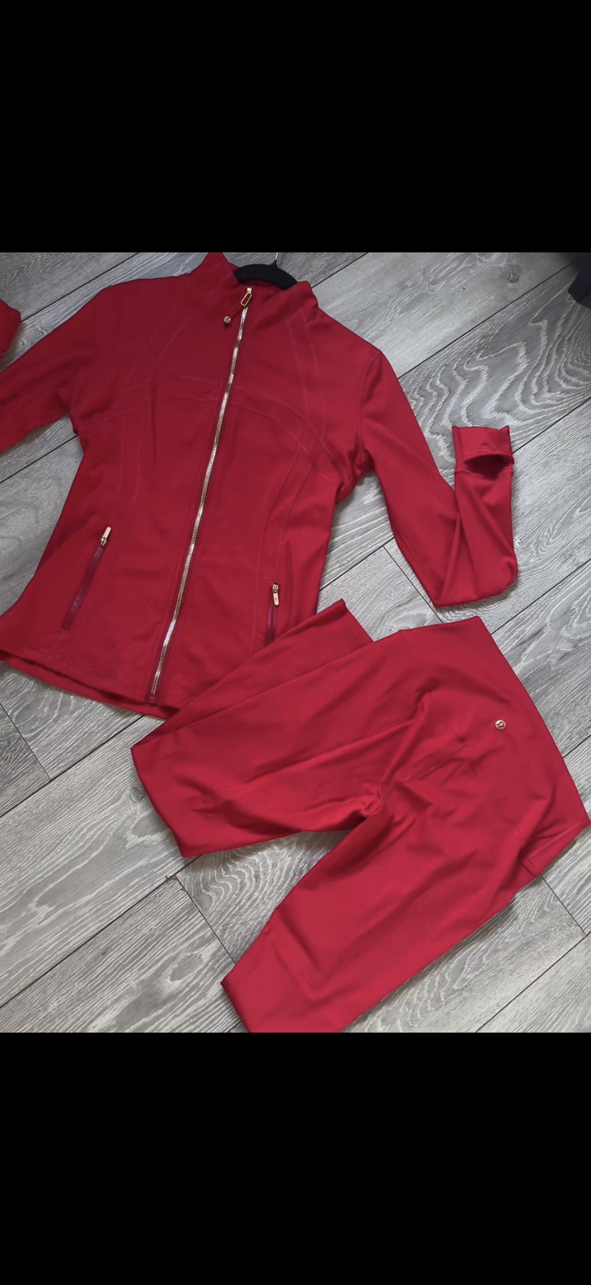 red Lululemon 2 piece set size 10 left in stock