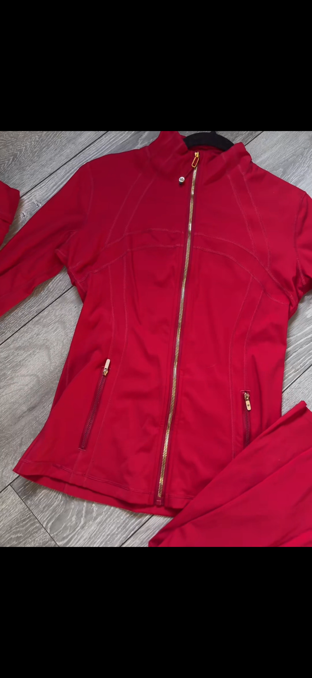 red Lululemon 2 piece set size 10 left in stock